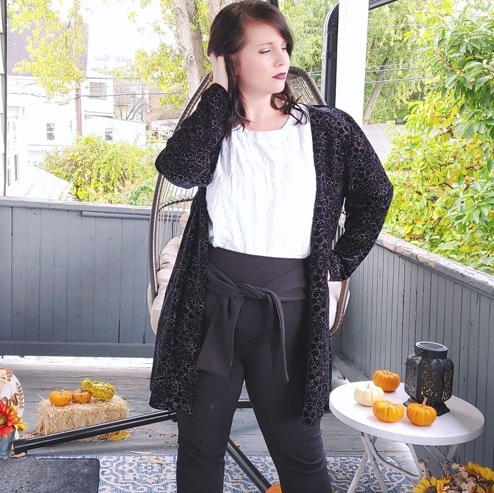 Onyx Nite Black Burnout Velvet Open Front Cardigan Size 8 Evening Wear - Picture 13 of 13